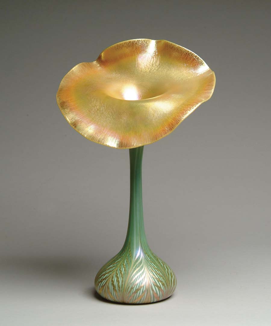 Appraisal: QUEZAL JACK IN THE PULPIT VASE Outstanding jack in the