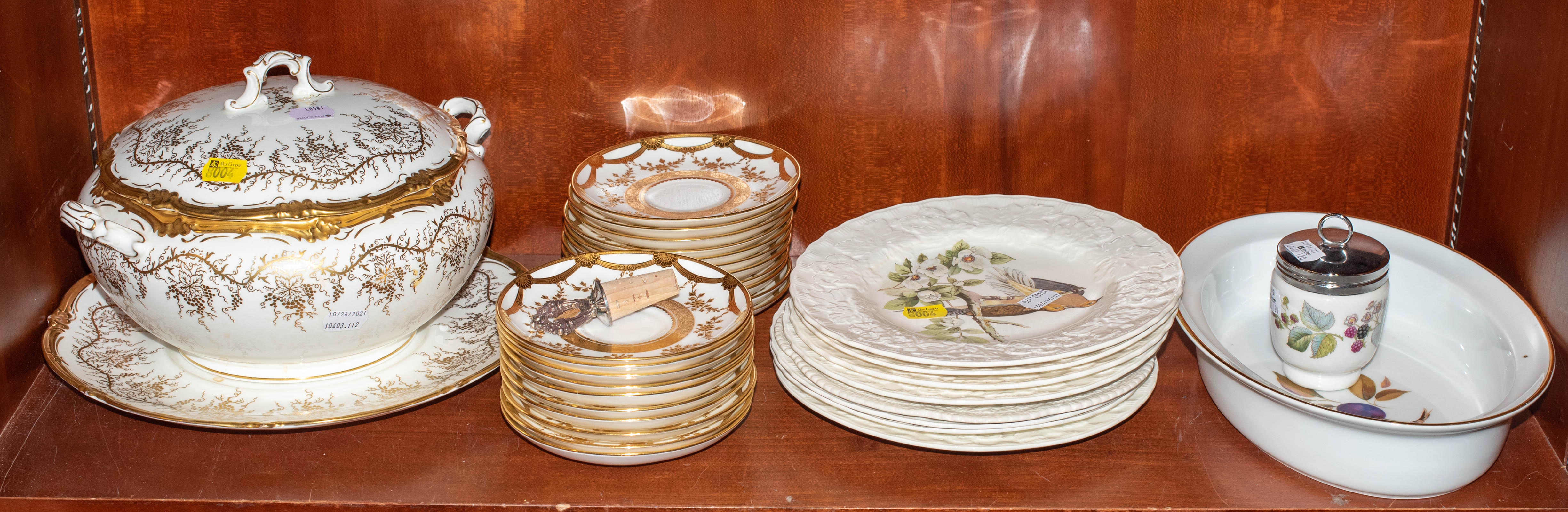 Appraisal: ASSORTED DECORATIVE COLLECTIBLE CHINA Including eight Audubon Society Birds of