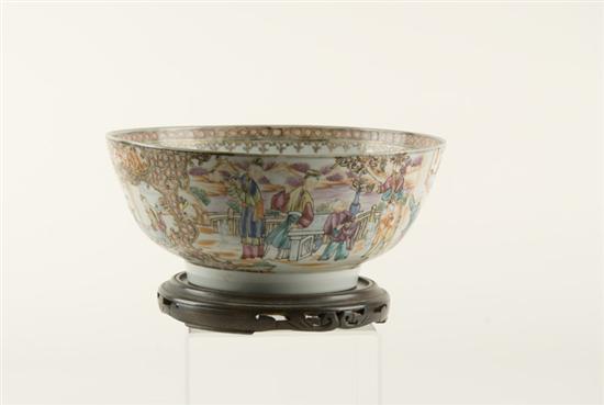 Appraisal: An th C Chinese Lowestoft Porcelain Bowl with floral design