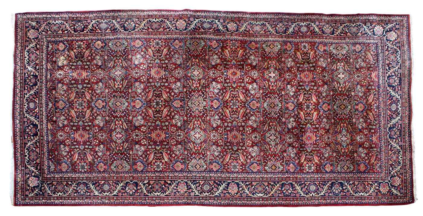 Appraisal: ORIENTAL RUG MAHAL ' x ' '' Five rows of