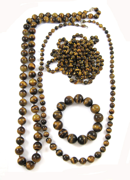 Appraisal: FOUR ARTICLES OF TIGER'S EYE JEWELRY including a necklace measuring