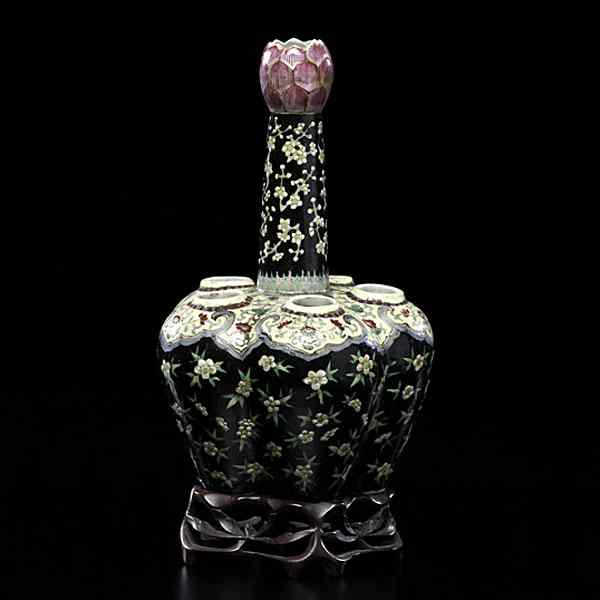 Appraisal: Famille Noir Vase Chinese early th century A polychrome famille