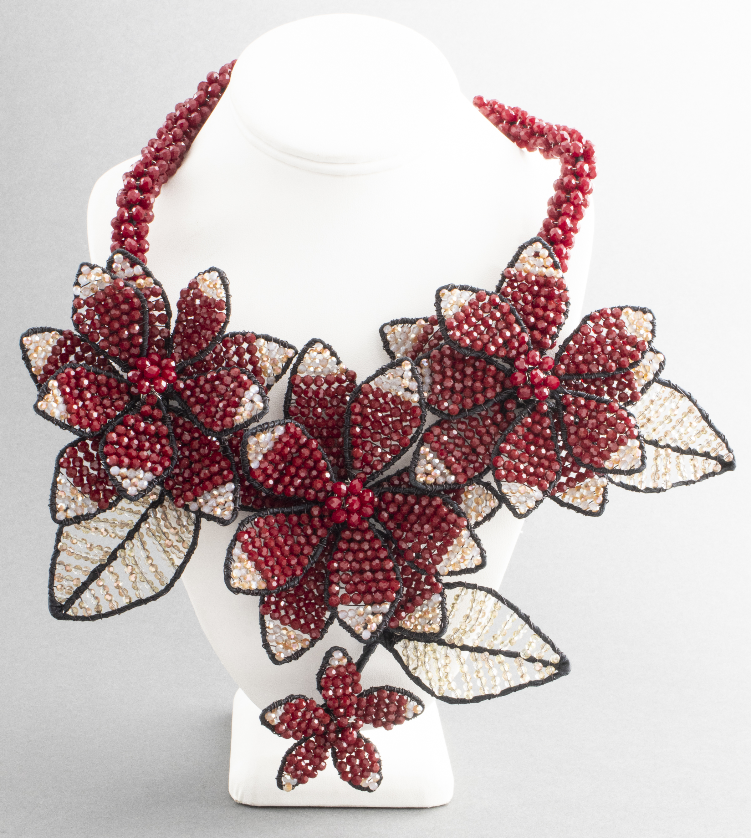 Appraisal: VILAIWAN RED AND PINK BEAD FLORAL NECKLACE Vilaiwan designer costume