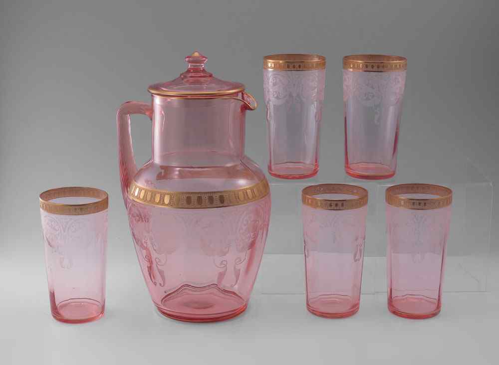 Appraisal: PIECE CAMBRIDGE ETCHED LEMONADE SET Rose glass with engraved and