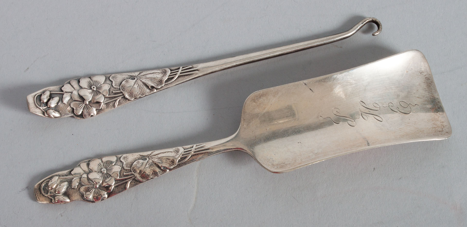 Appraisal: George Sheibler sterling shoe horn button hook retailed by Tiffany