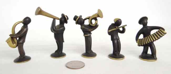 Appraisal: Lot five signed bronze ''Bosse Austria'' musicians