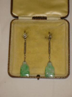 Appraisal: A PAIR OF ART DECO JADE AND PEARL DROP EARRINGS