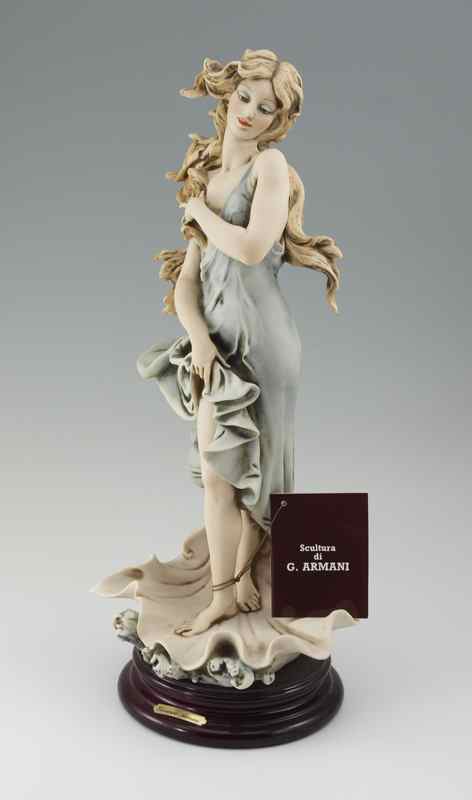 Appraisal: GIUSEPPE ARMANI FIGURINE SOCIETY EXCLUSIVE ''VENUS'' C ''Florence sculture d'arte''