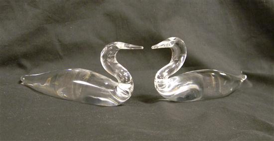 Appraisal: Pair of Steuben shore birds clear glass both signed on