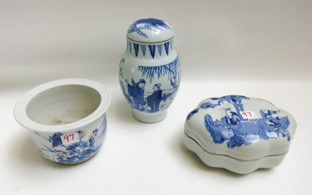 Appraisal: THREE SMALL CHINESE BLUE UNDERGLAZE PORCELAINS D jardiniere H vase