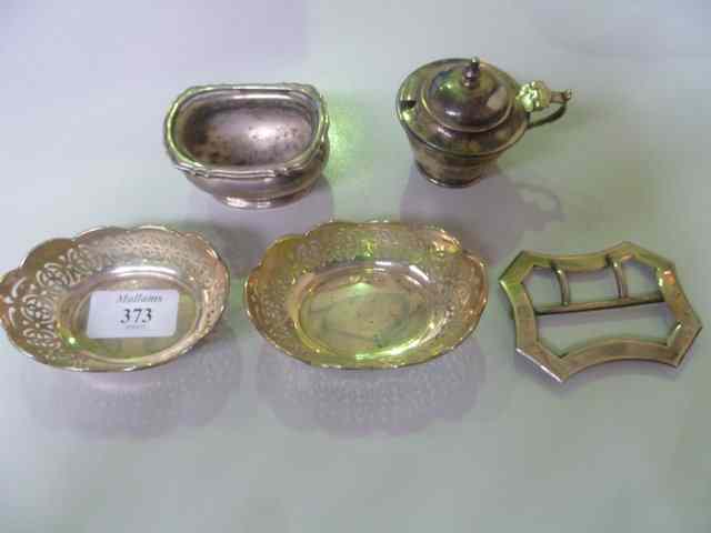 Appraisal: A PAIR OF SMALL SILVER BON BON DISHES of oval