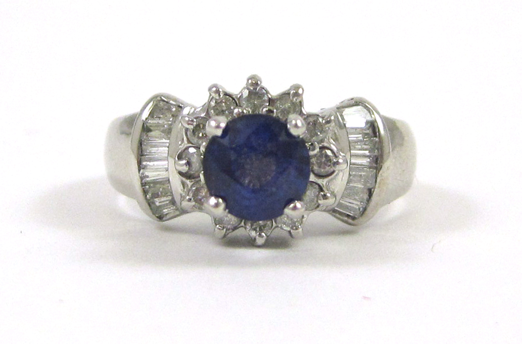 Appraisal: TANZANITE DIAMOND AND TEN KARAT GOLD RING The white gold