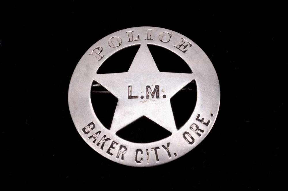 Appraisal: Mahan Family Baker City Oregon Police Badge For your consideration