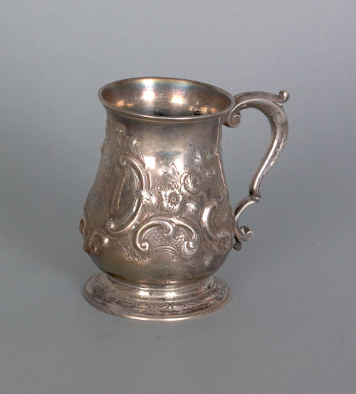 Appraisal: Georgian repousse silver mug ca bearing the touch of Shaw