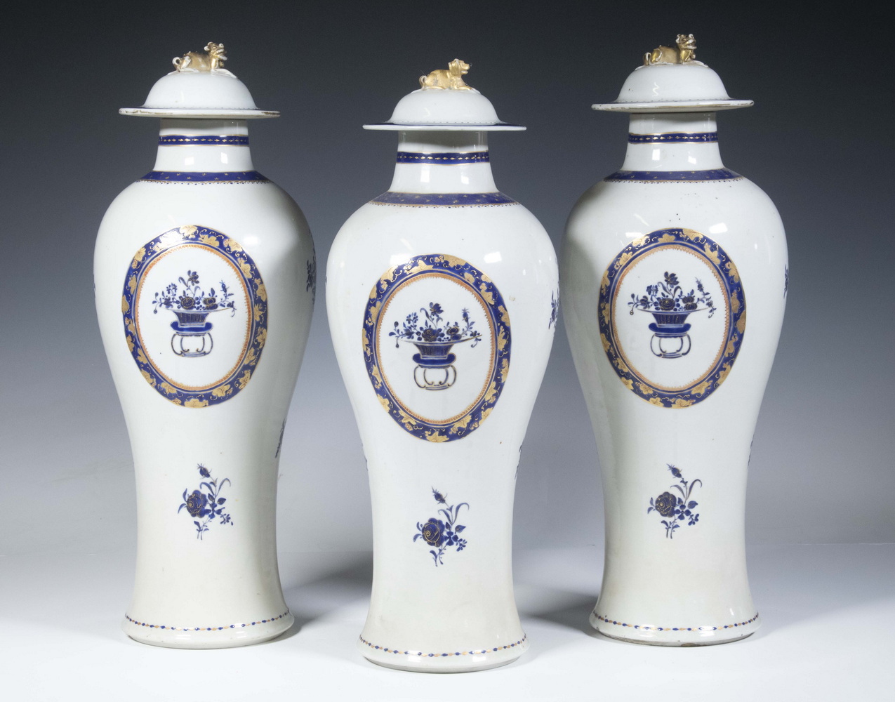 Appraisal: CHINESE EXPORT PORCELAIN COVERED URNS Set of Late th c