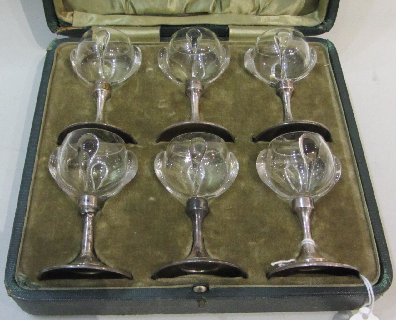 Appraisal: A set of six liqueur glasses each with applied tear