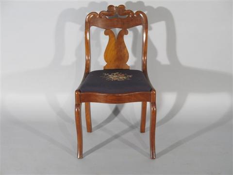 Appraisal: NEW YORK MAHOGANY SIDECHAIR Circa