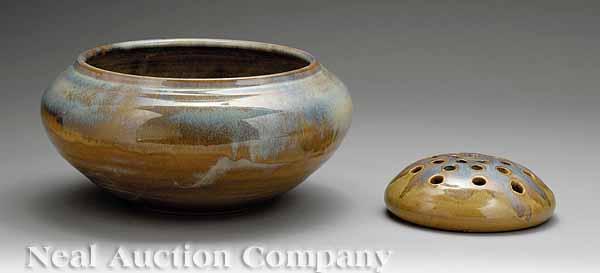 Appraisal: A Shearwater Art Pottery Rose Bowl and Flower Frog c