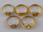 Appraisal: A mixed lot comprising four carat gold and yellow metal