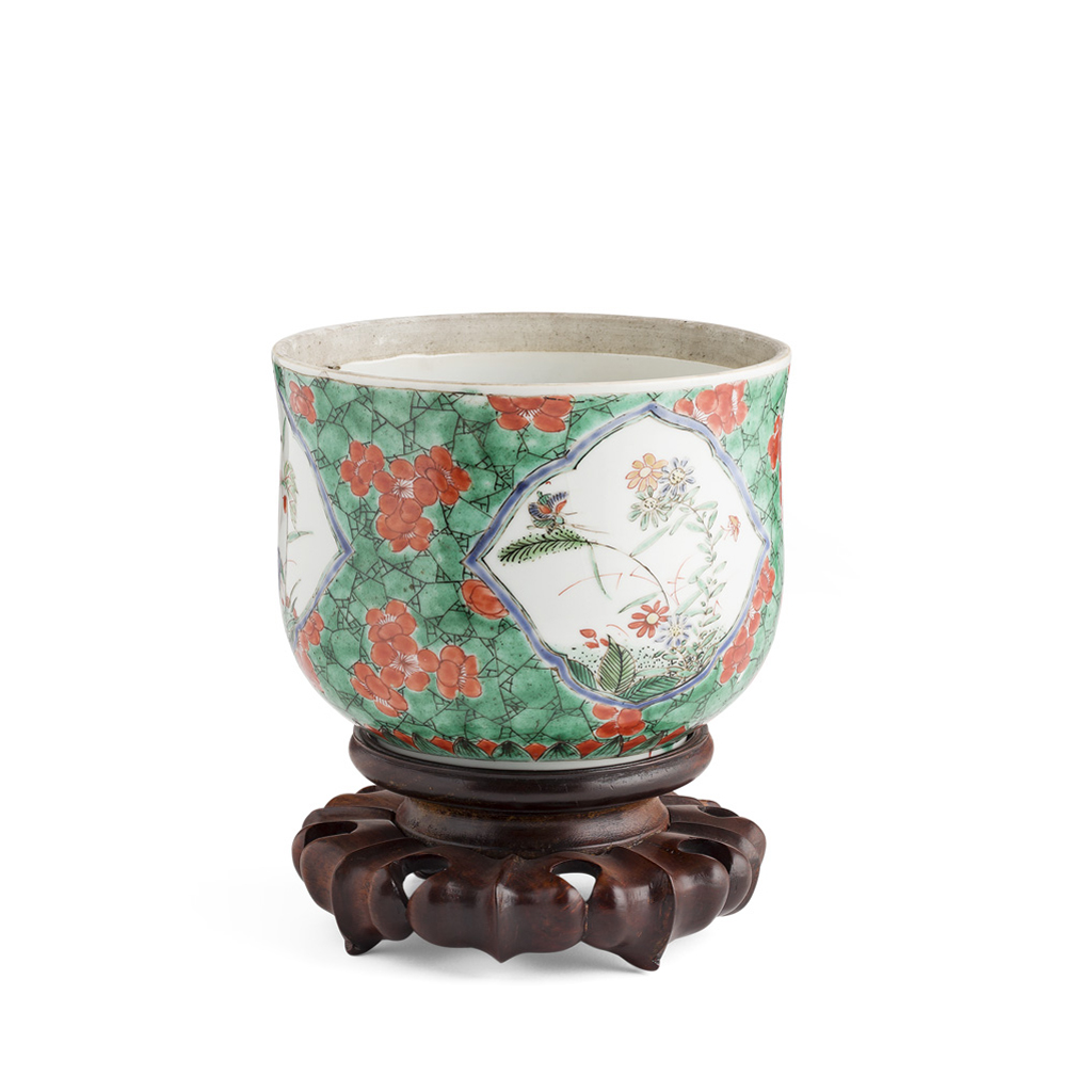 Appraisal: FAMILLE VERTE JAR KANGXI PERIOD the sides painted with foliate