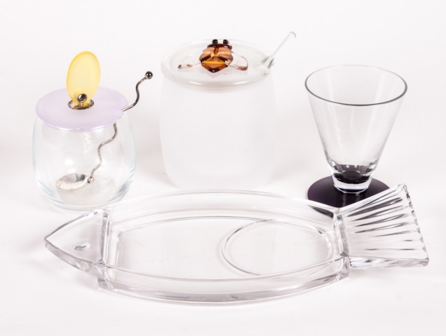 Appraisal: Two glass condiment pots and a dessert set frosted glass