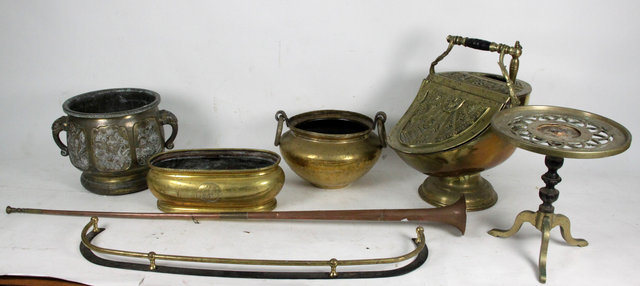 Appraisal: A large Japanese brass censer and sundry brass