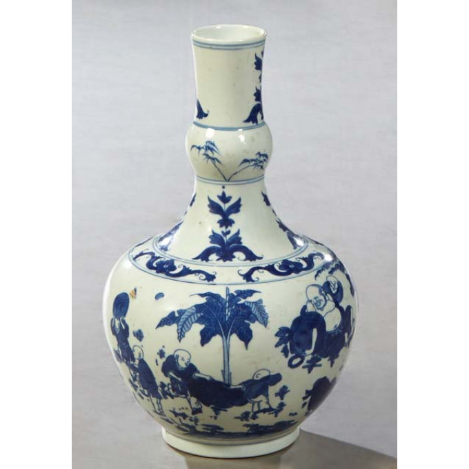 Appraisal: Chinese Blue and White Porcelain Baluster Vase th c the