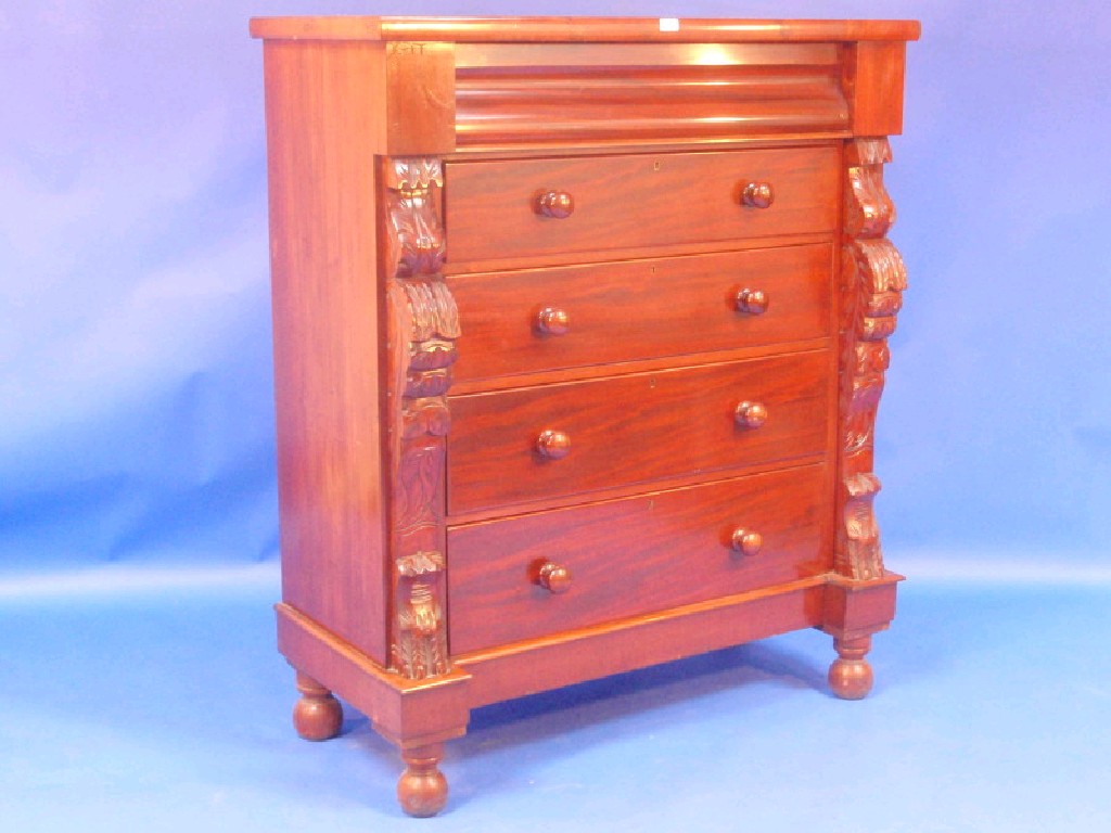 Appraisal: A Victorian mahogany Scotch chest of five drawers with knop