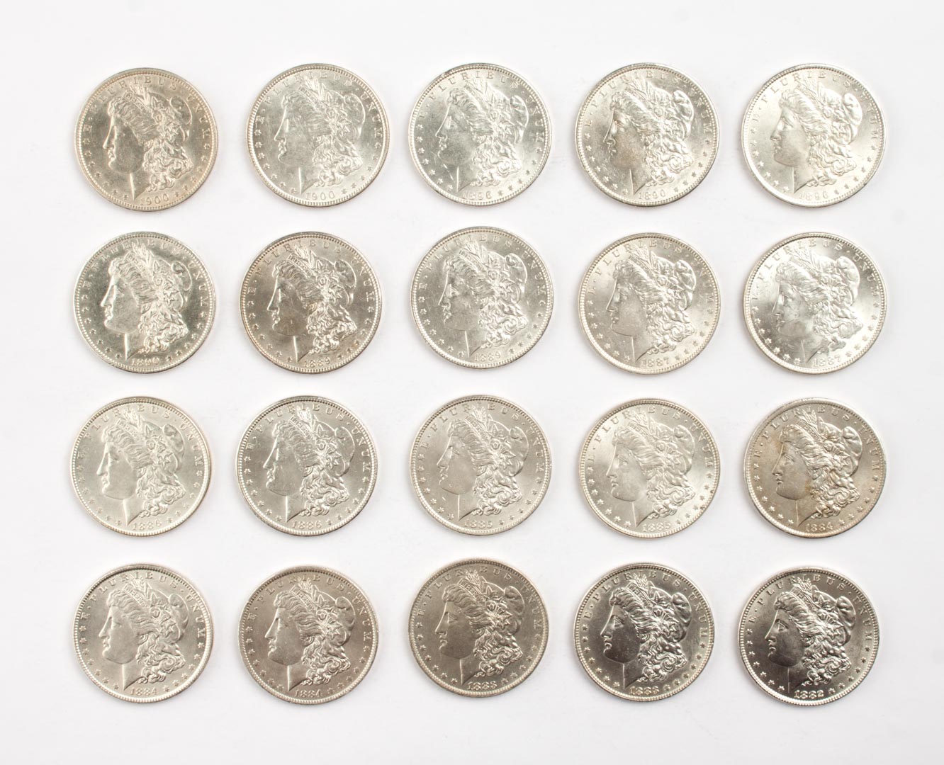 Appraisal: Twenty U S Morgan type silver dollars - comprising -O