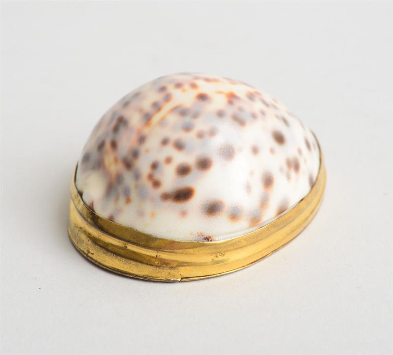 Appraisal: IRISH MONOGRAMMED SILVER-GILT LIDDED COWRIE SHELL SNUFF BOX Marker's mark