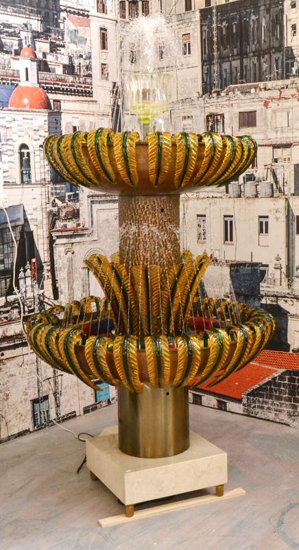 Appraisal: LARGE FREESTANDING MURANO INDOOR FOUNTAIN