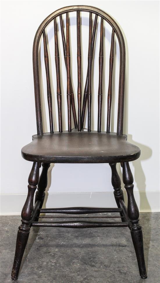 Appraisal: Sale Lot An Oak Windsor Chair th century with spindle