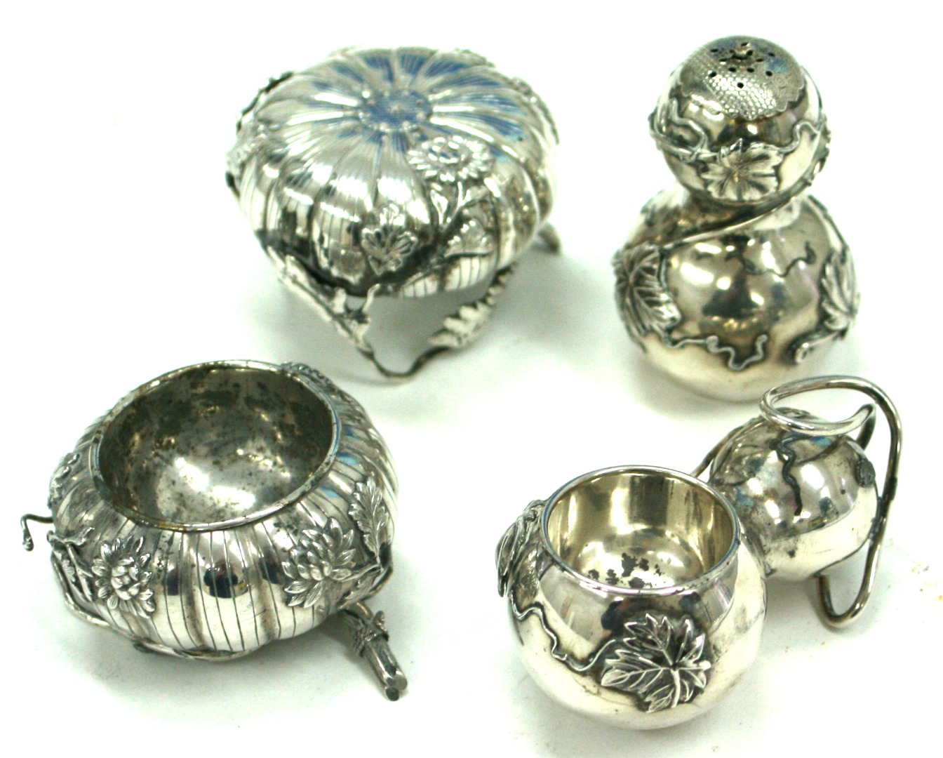 Appraisal: A pair of Japanese silver salt and peppers first half