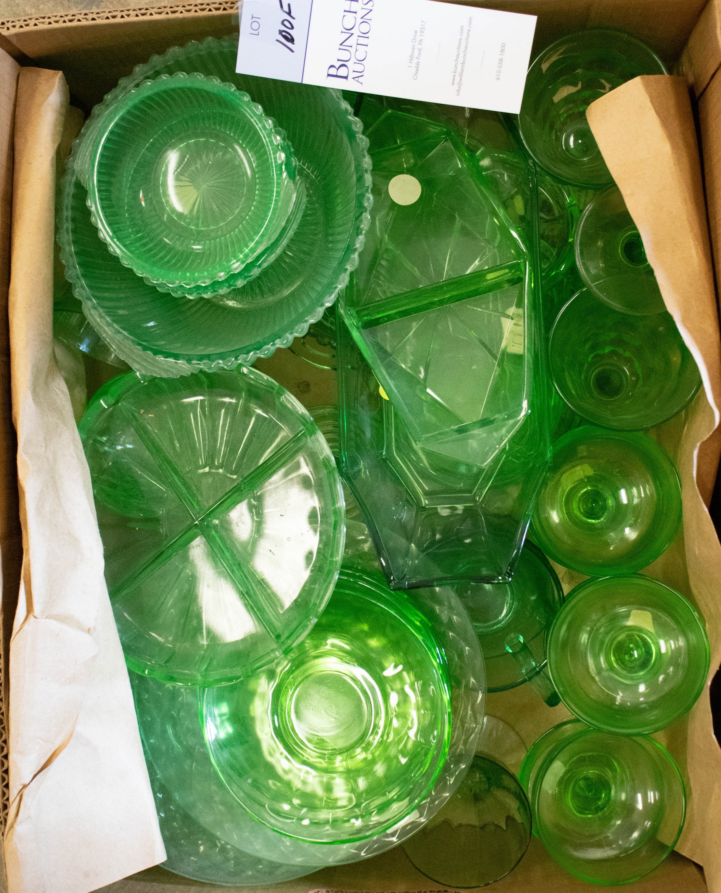 Appraisal: Pcs assembled set of green Depression glass dinnerware including plates