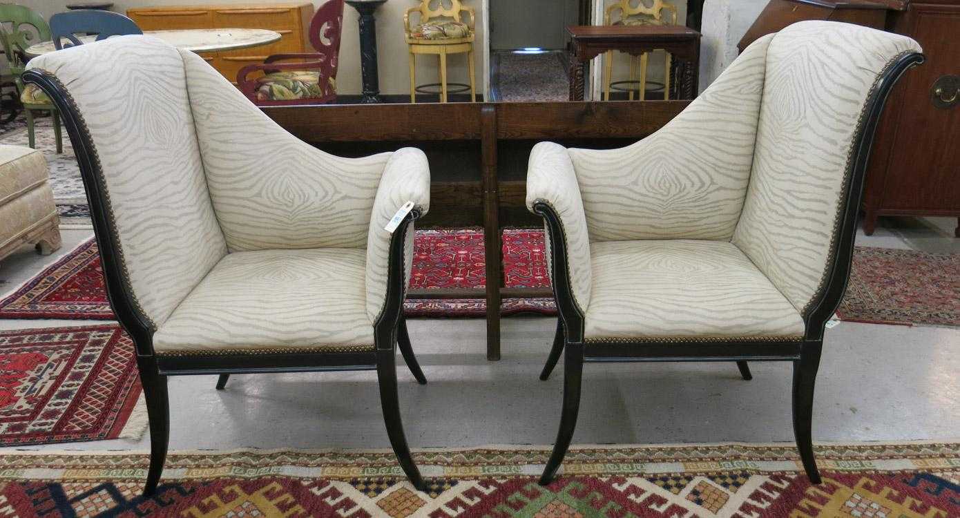 Appraisal: A PAIR OF PARLER DEUX CHAIRS Karges Furniture Co Evansville