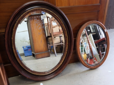 Appraisal: Two Edwardian oval mirrors in frames