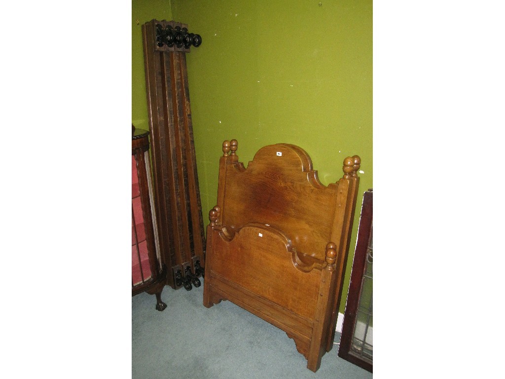 Appraisal: Pair of oak single bedsteads