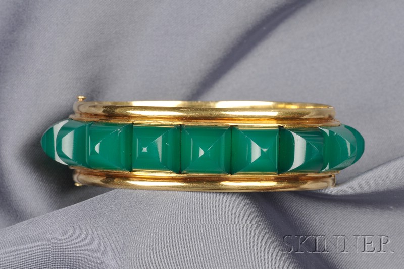 Appraisal: kt Gold and Green Onyx Bangle Bracelet France fully set