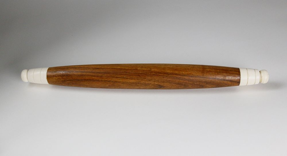 Appraisal: Whaleman Crafted Rolling Pin th Century Whaleman Crafted Whale Ivory