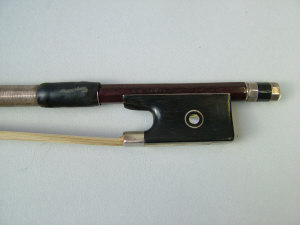 Appraisal: A silver mounted violin bow Stamped K W Knopf on