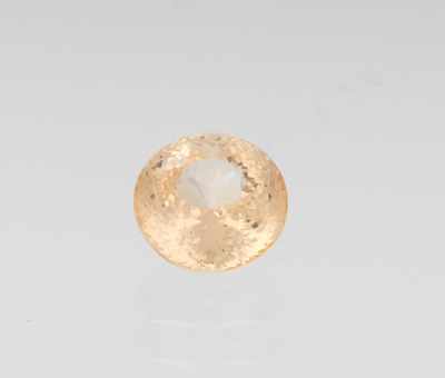 Appraisal: An Unmounted Yellow Sapphire UGL Report Round faceted cut weighting