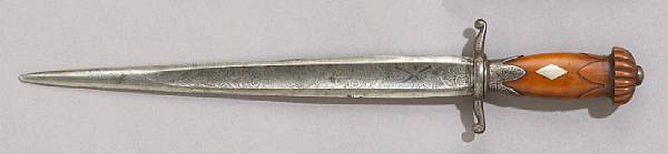 Appraisal: A dagger in th century style th century Straight inch