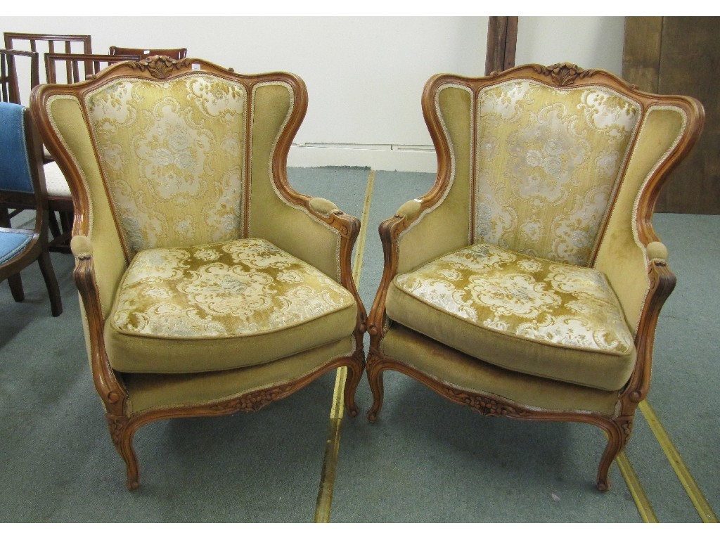 Appraisal: Pair of reproduction floral upholstered armchairs