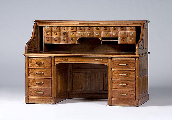 Appraisal: STANDARD ROLL TOP DESK American ca - figured walnut with