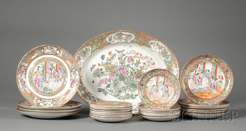 Appraisal: Twenty-four Chinese Export Porcelain Plates and an Oval Platter th