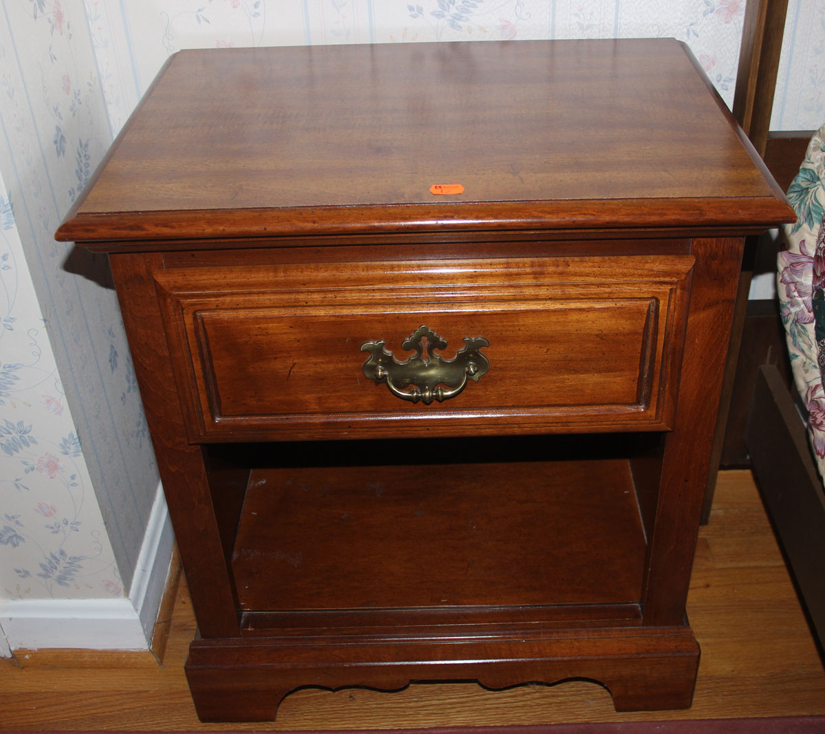 Appraisal: American Drew Chippendale style bedside stand cherrywood