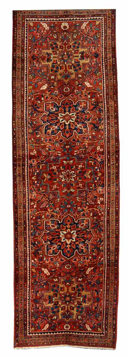 Appraisal: ORIENTAL RUG HERIZ ' x ' Five gabled medallions in