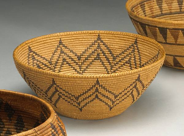 Appraisal: A Mono Lake Paiute basket With a pointed zigzag band