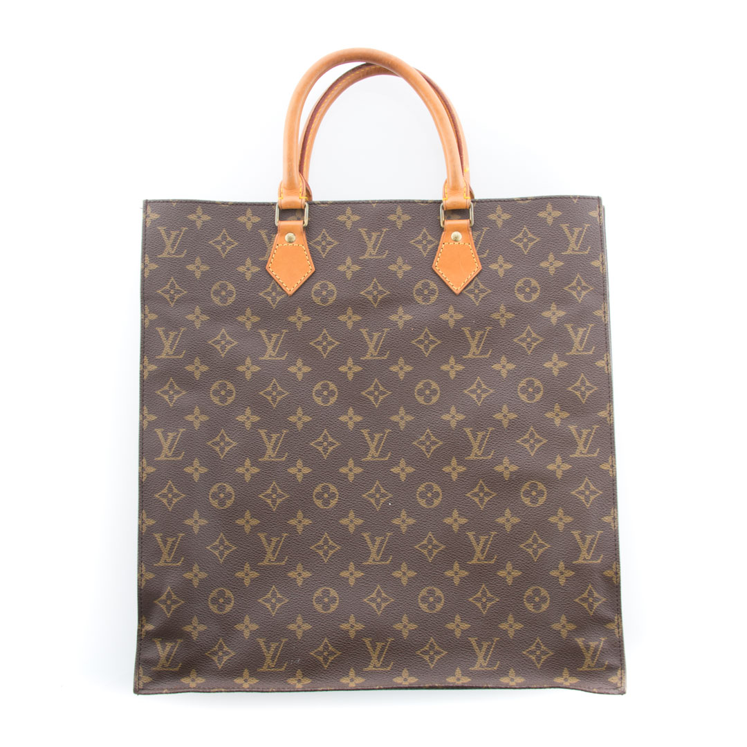 Appraisal: A Louis Vuitton Monogram Briefcase Bag Classic bag that can