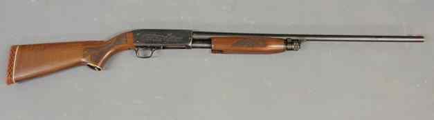 Appraisal: Model Featherlight gauge pump shotgun by Ithaca l